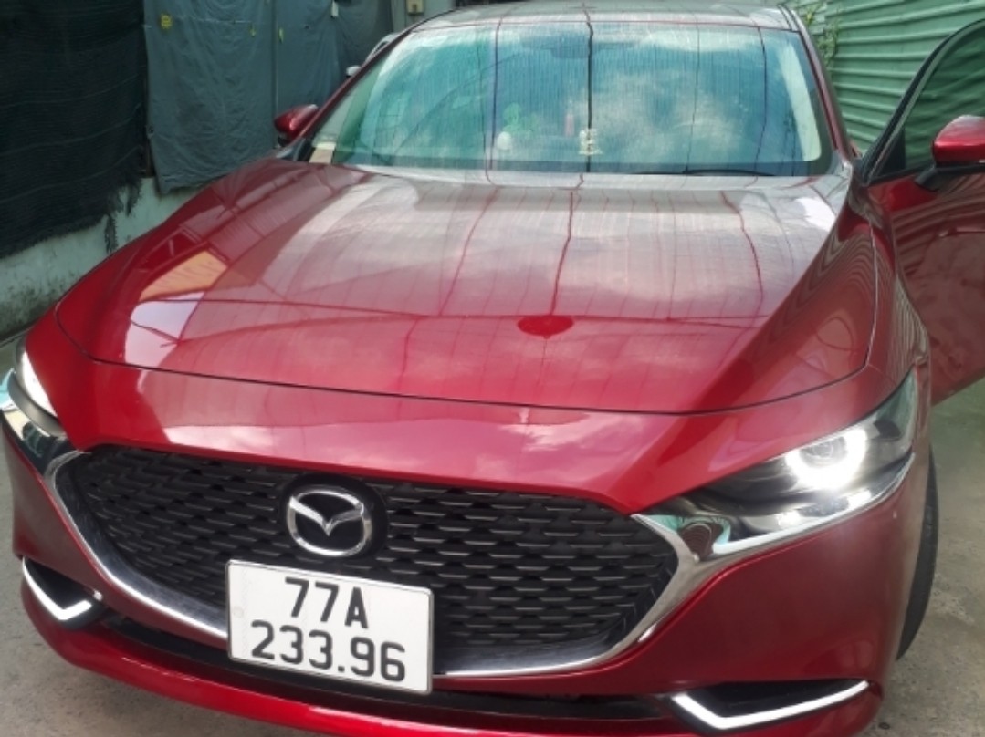MAZDA 3 LUXURY 2022