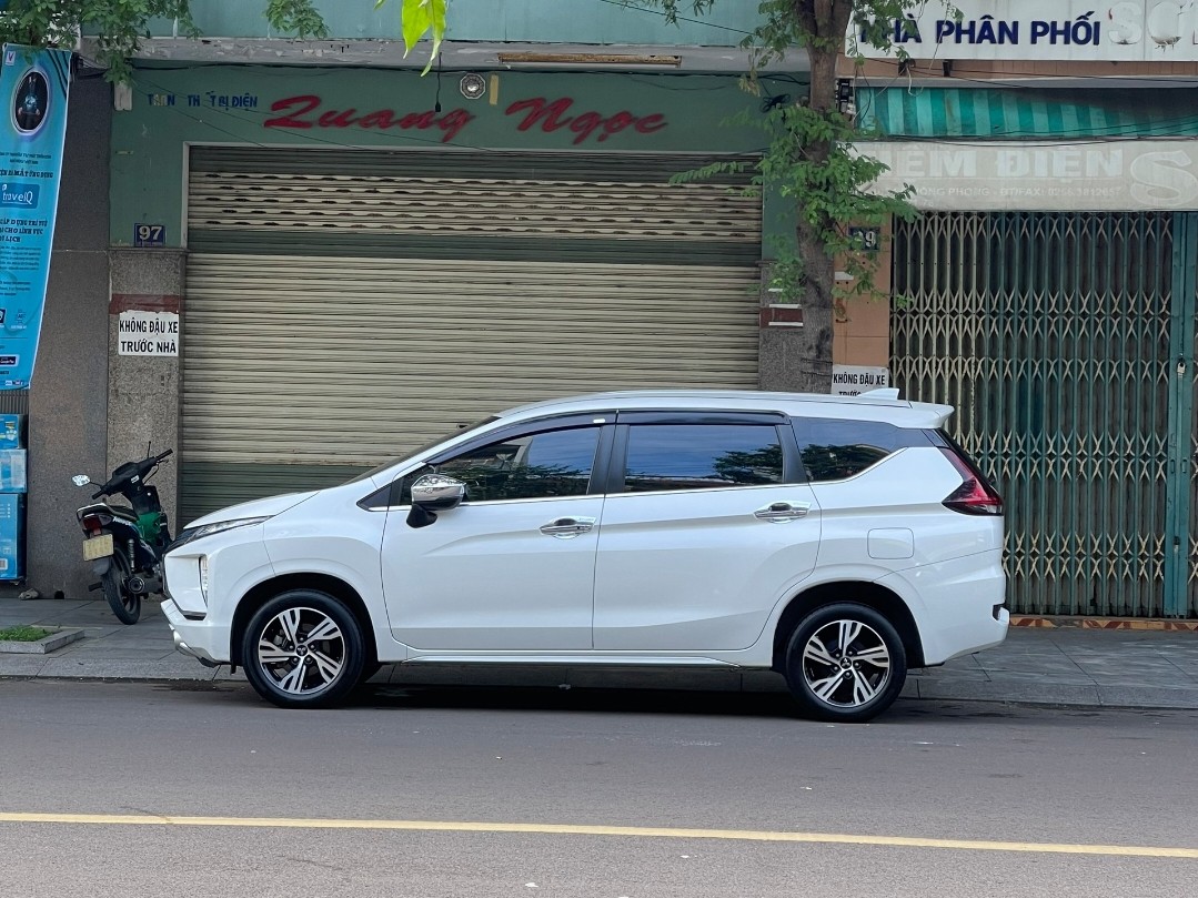 MITSUBISHI XPANDER 2020