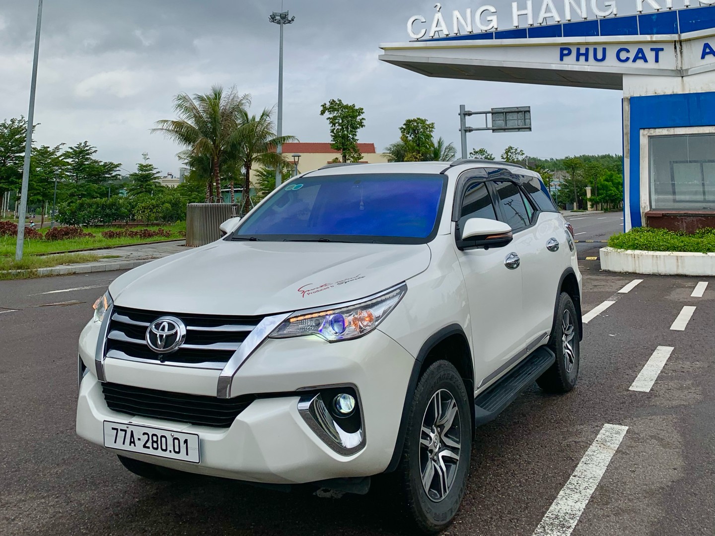 TOYOTA FORTUNER 2018