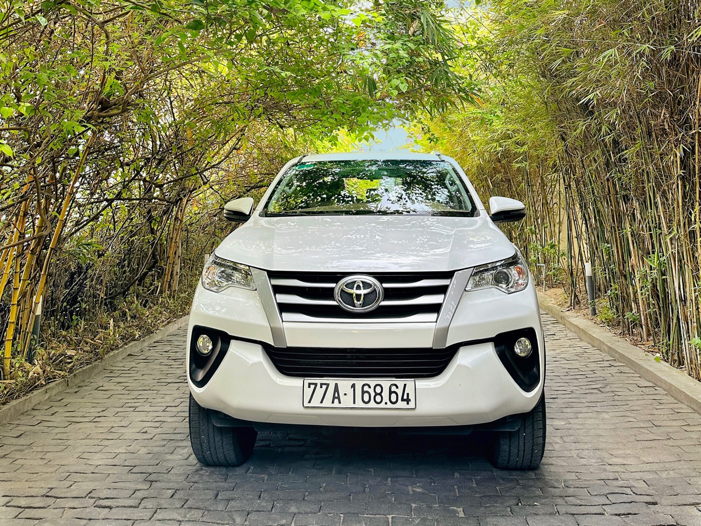 TOYOTA FORTUNER 2020