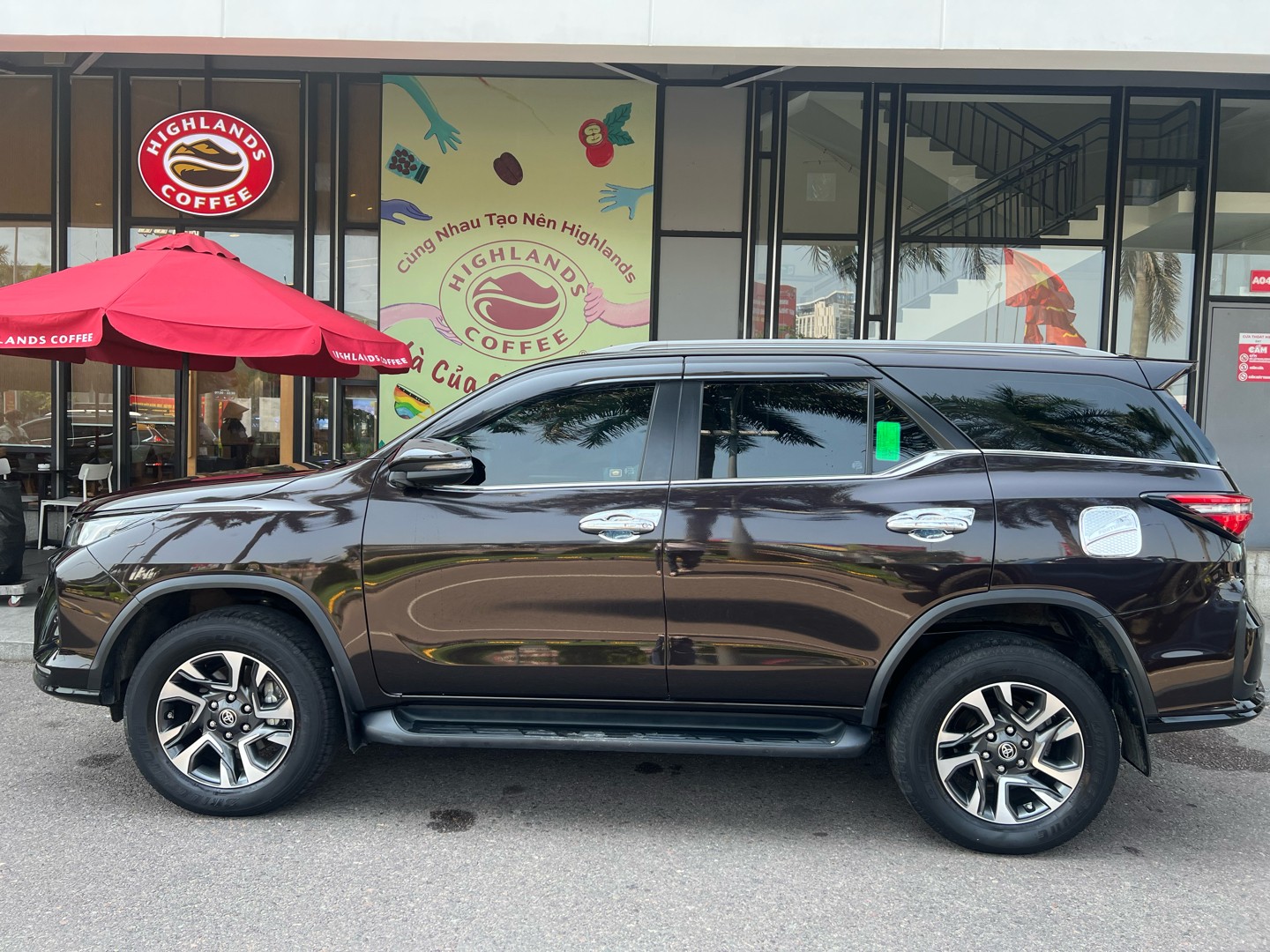 TOYOTA FORTUNER LEGENDER 2021