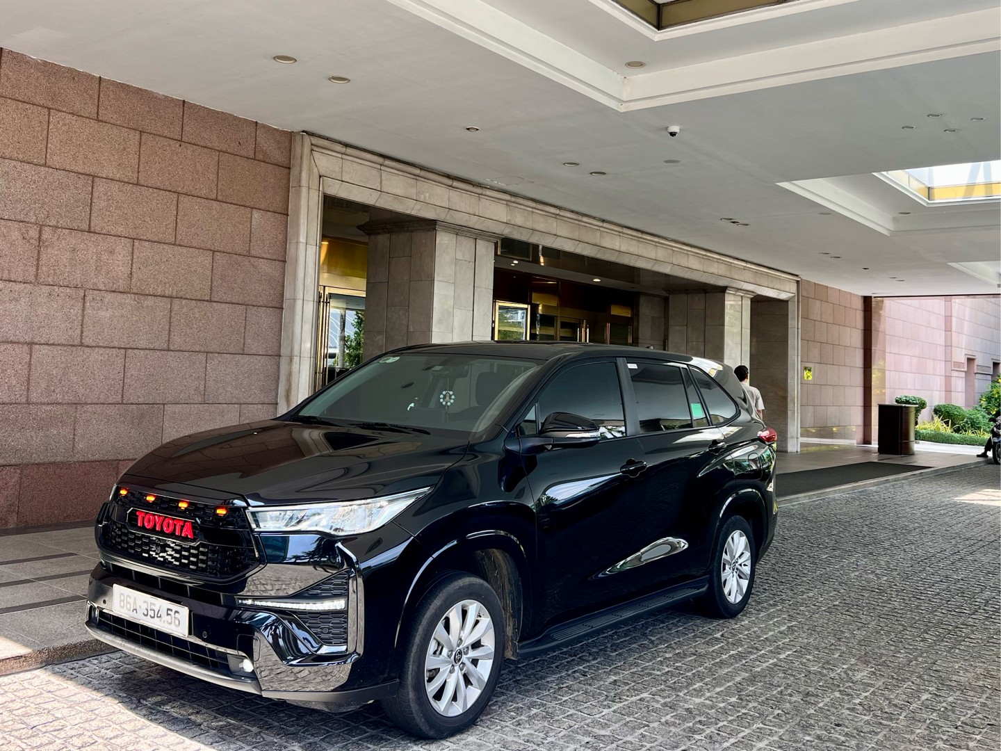 TOYOTA INNOVA CROSS 2025