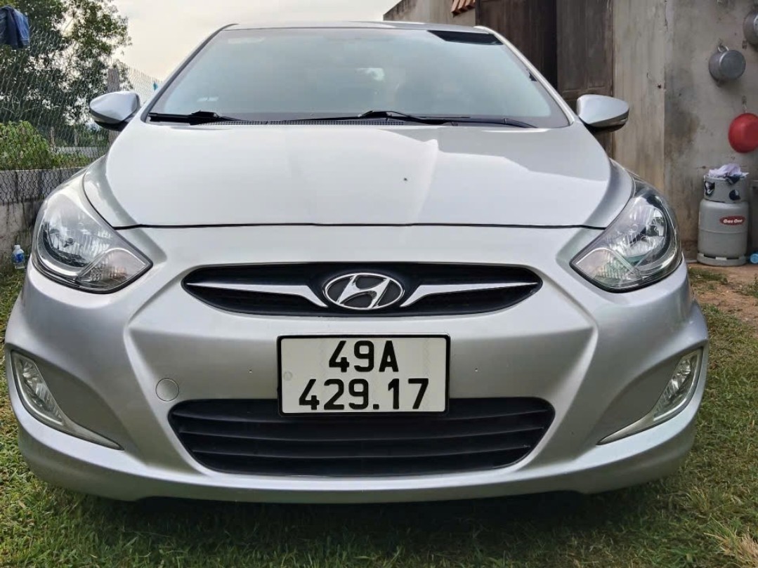 HYUNDAI ACCENT 2019