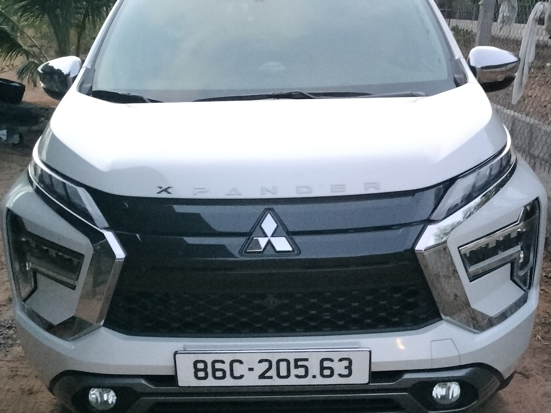 MITSUBISHI XPANDER 2024