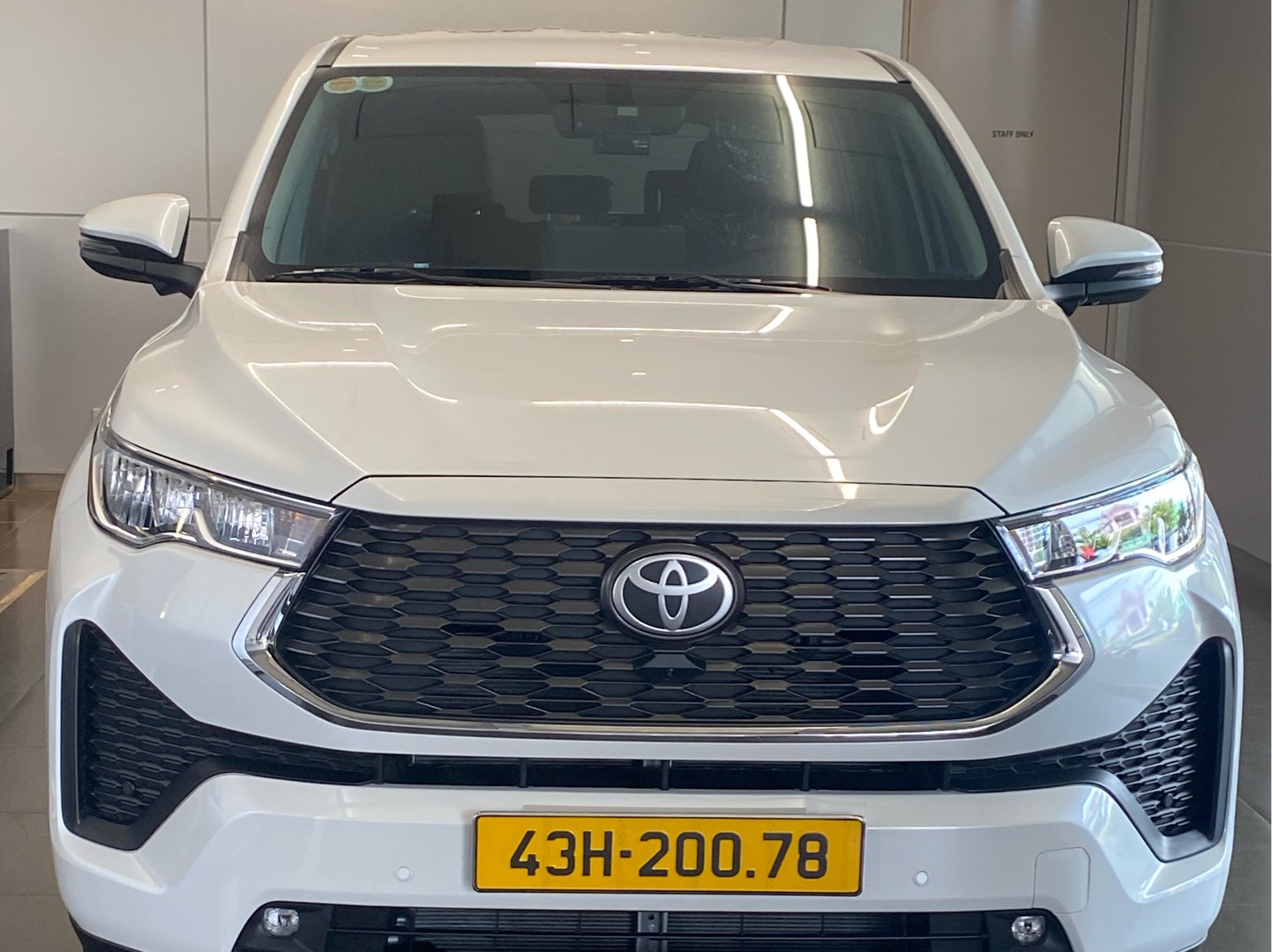  TOYOTA INNOVA CROSS  2025