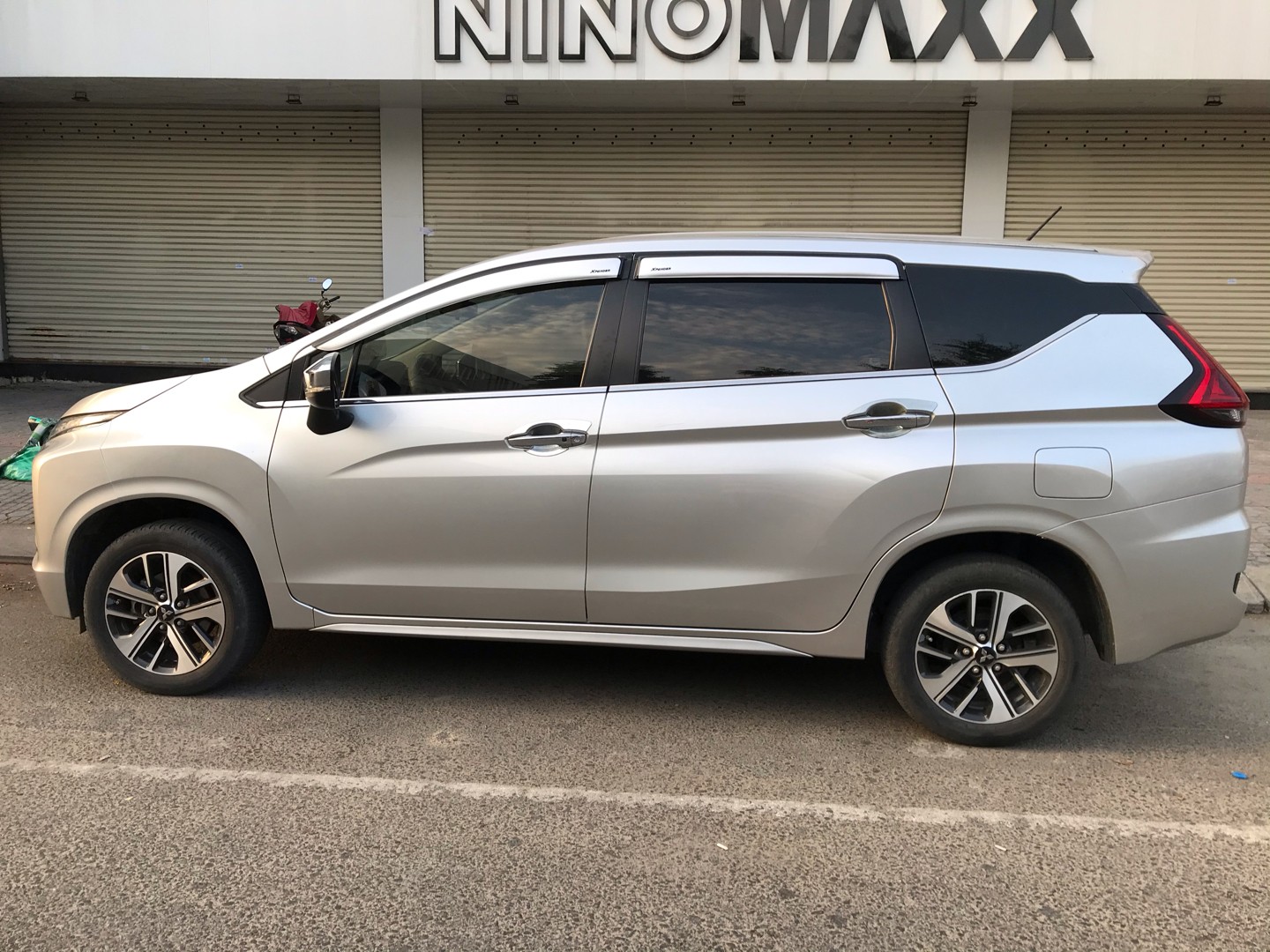 MITSUBISHI XPANDER 2019