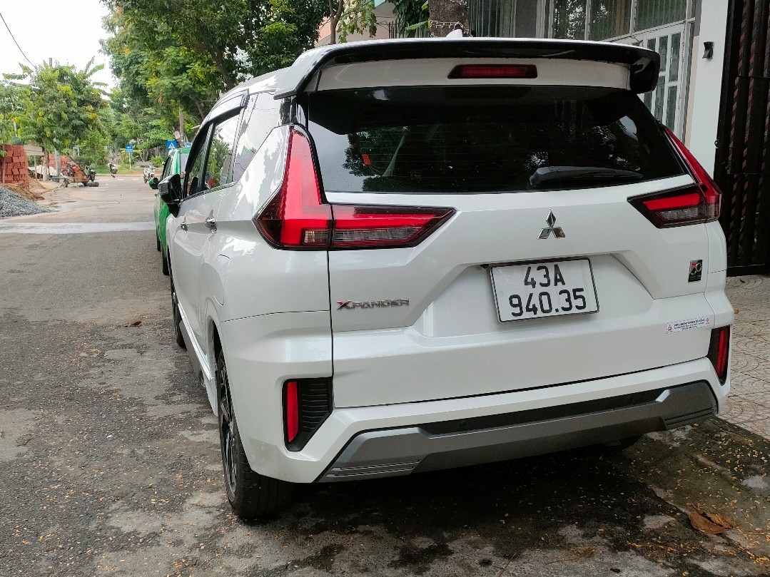 MITSUBISHI XPANDER 2024