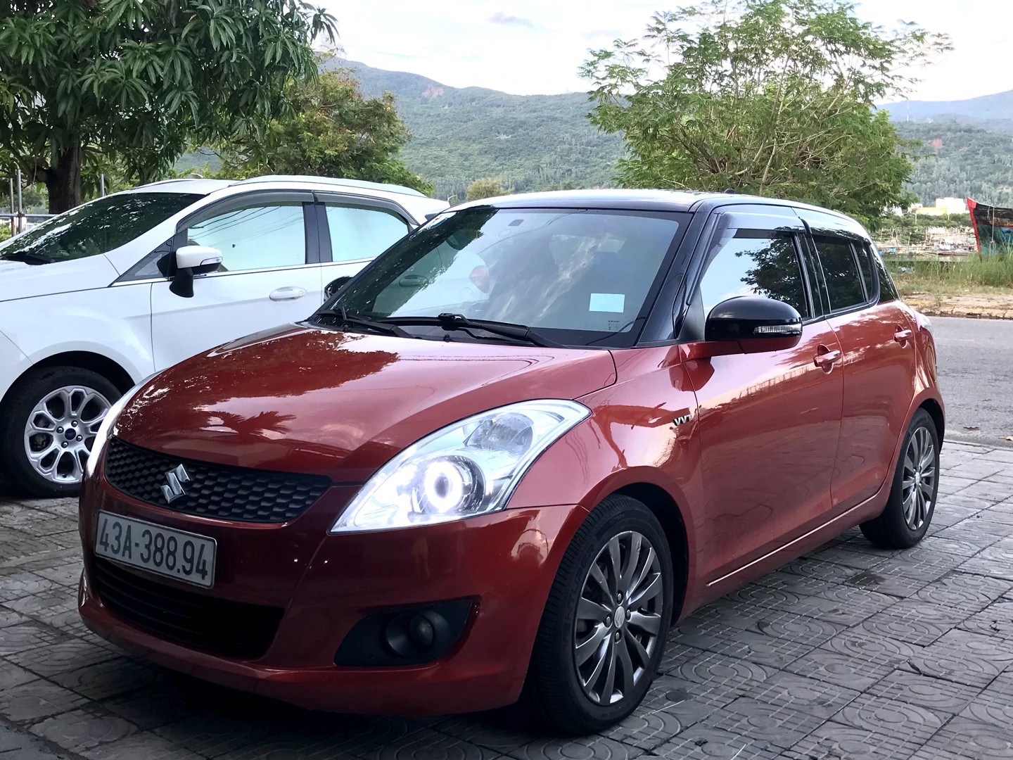 SUZUKI SWIFT HATCHBACK 2016