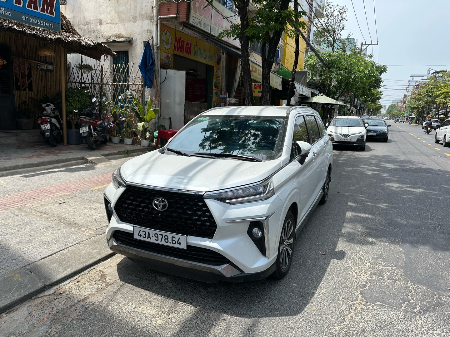 TOYOTA VELOZ CROSS 2024