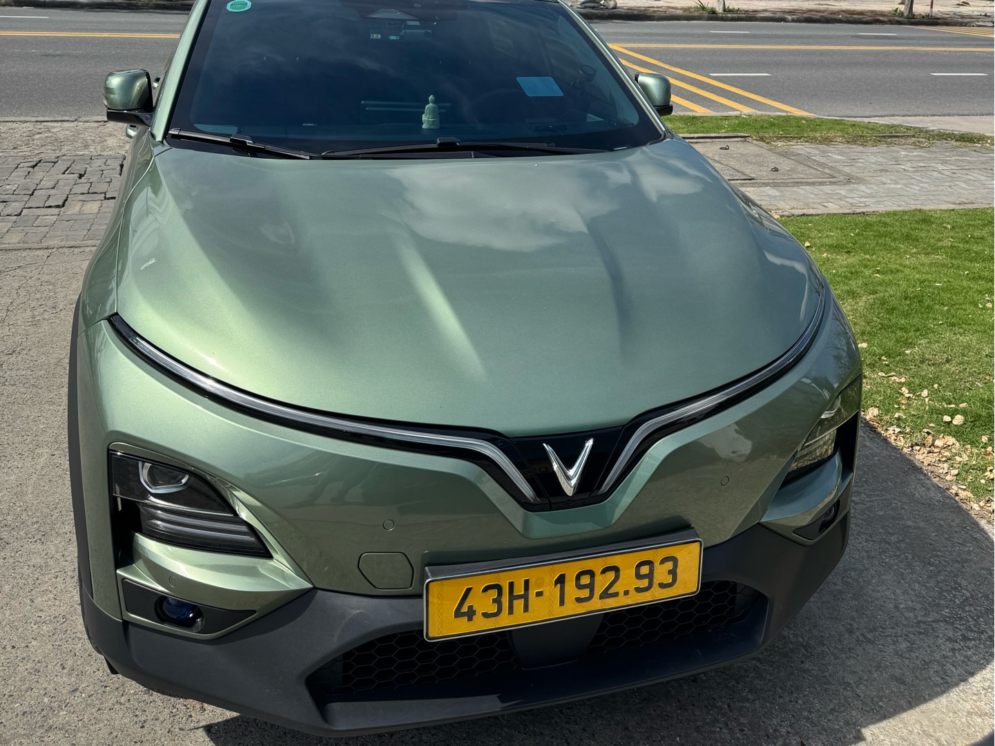 VINFAST VF6 ECO 2025