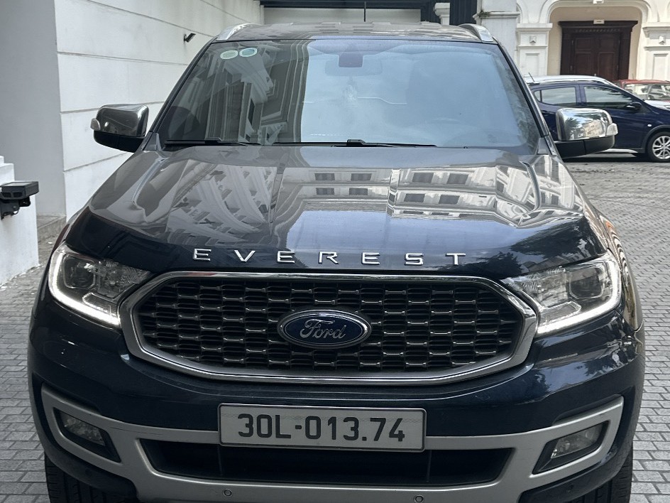 FORD EVEREST TITANIUM 2020