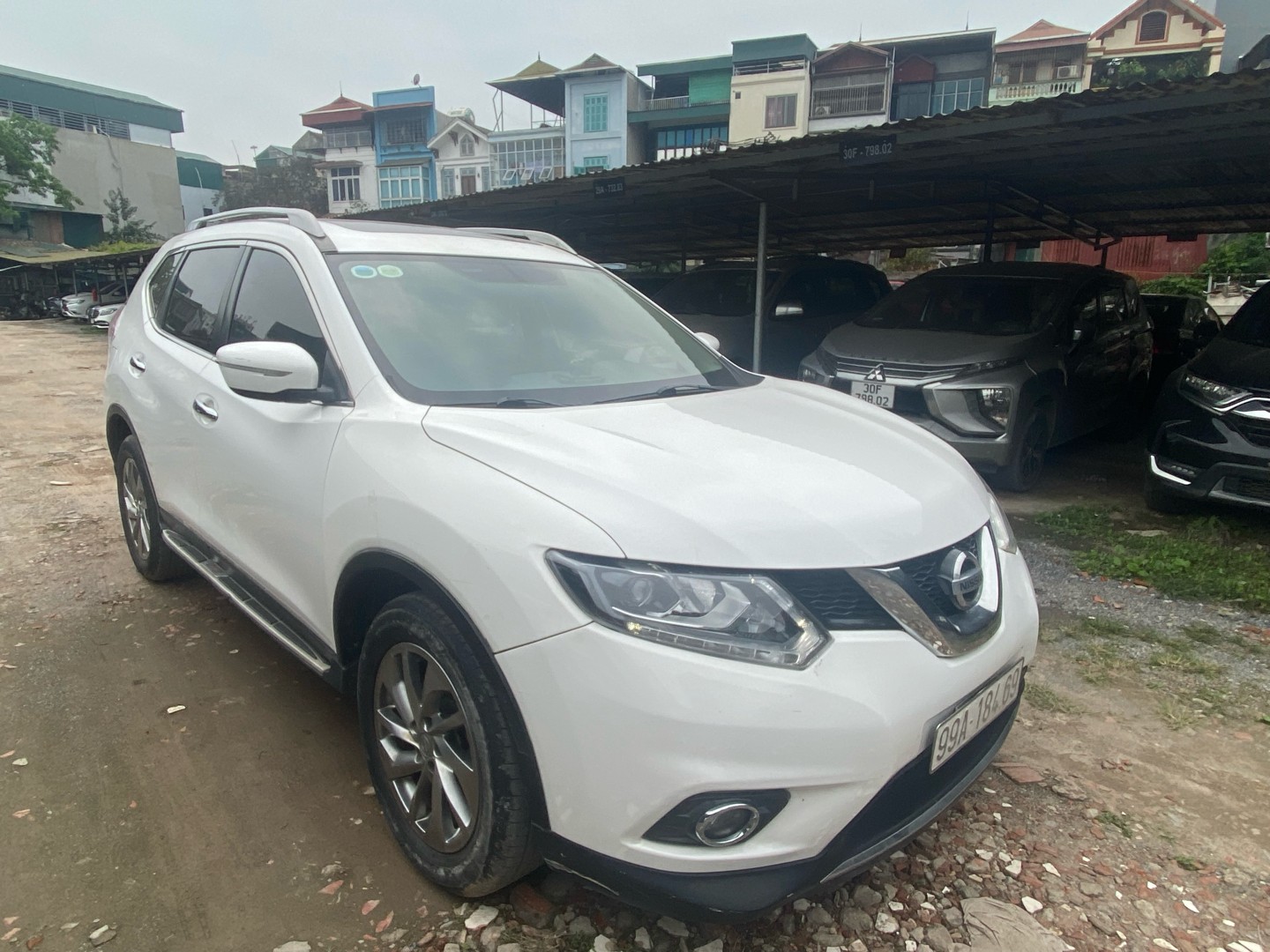 NISSAN X TRAIL 2017