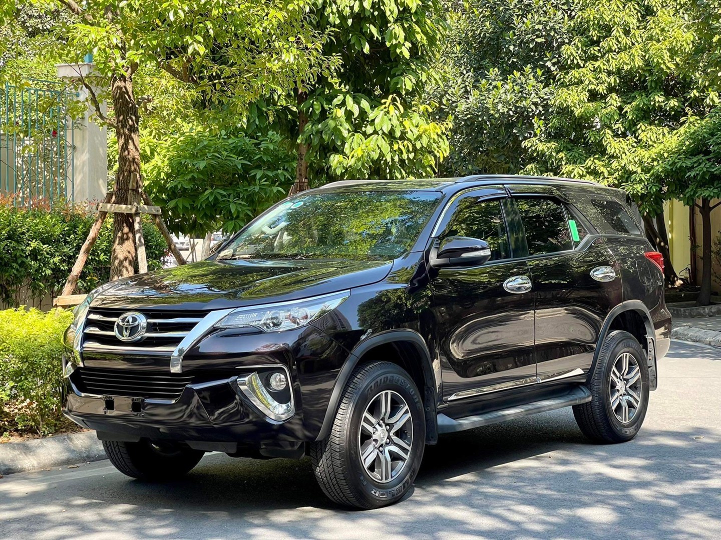 TOYOTA FORTUNER 2017