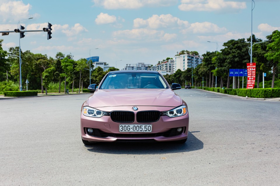 BMW 320i  2013