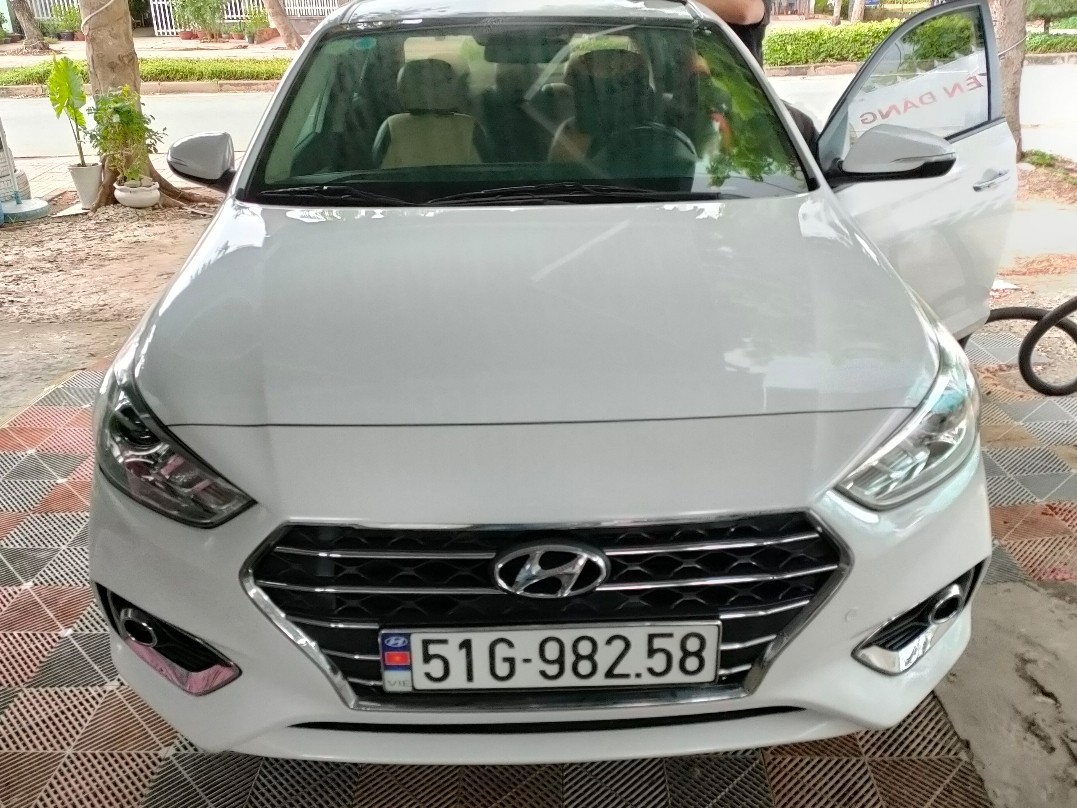 HYUNDAI ACCENT 2019
