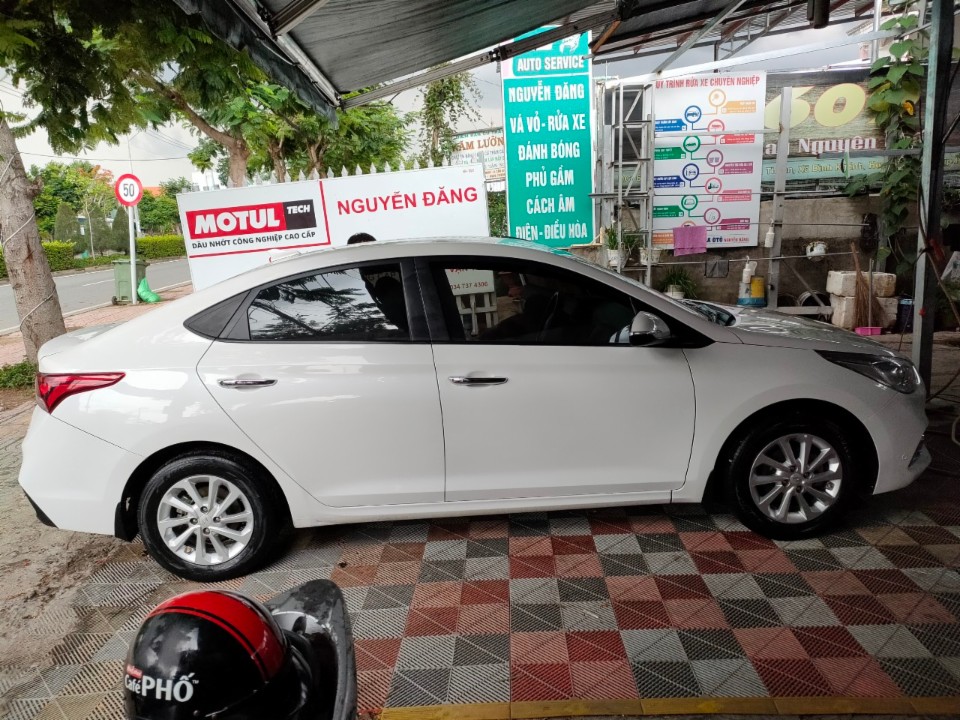 HYUNDAI ACCENT 2019