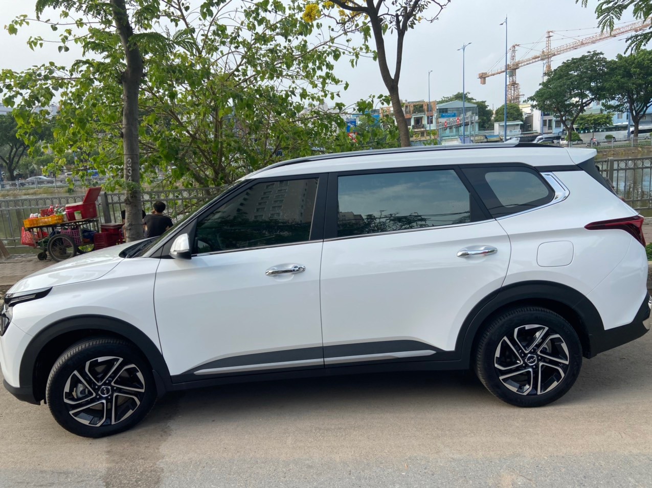 KIA CARENS 2023