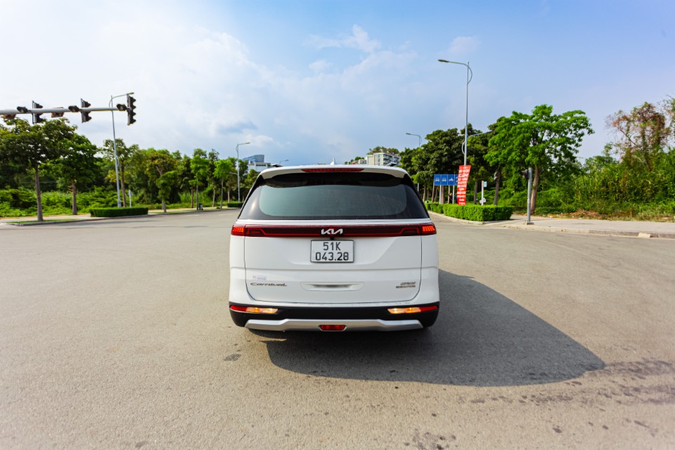 KIA CARNIVAL PREMIUM 2021