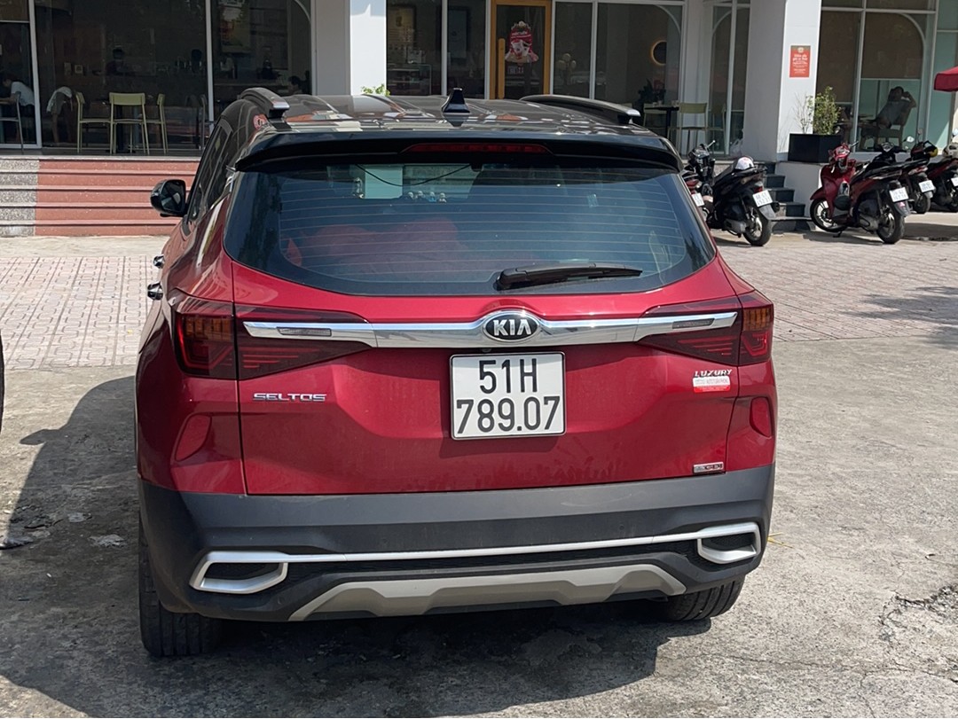 KIA SELTOS LUXURY 2020
