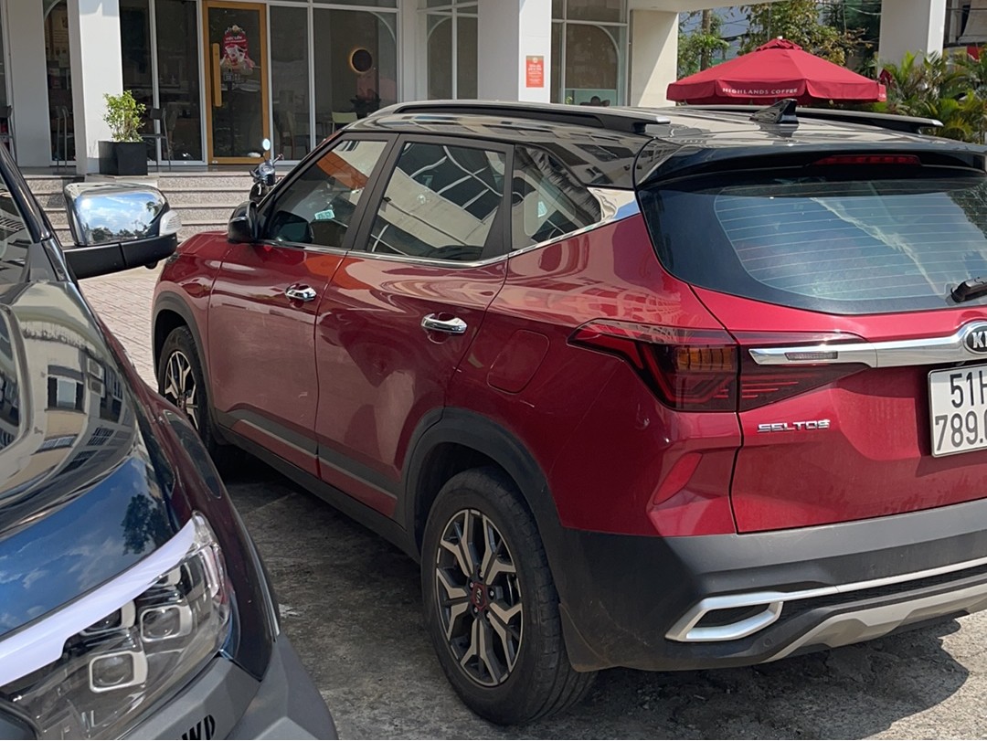 KIA SELTOS LUXURY 2020