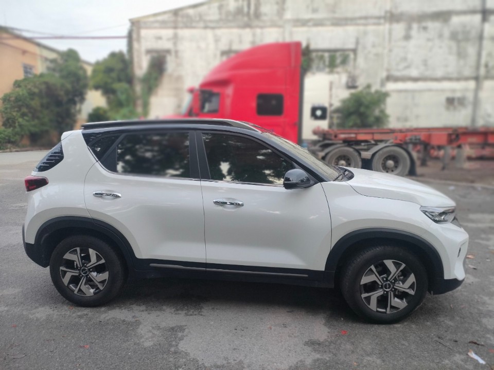 KIA SONET PREMIUM 2022