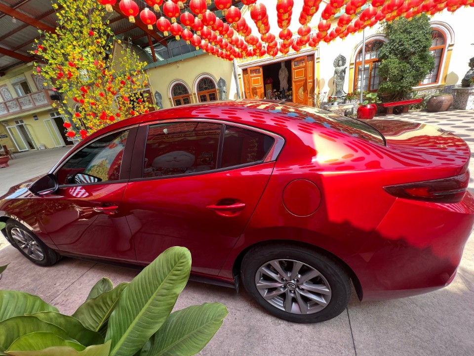 MAZDA 3 Deluxe 2022