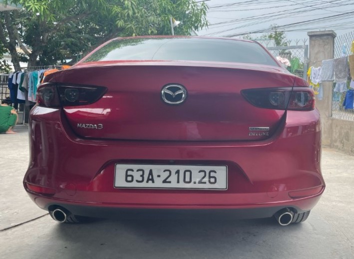 MAZDA 3 Deluxe 2022