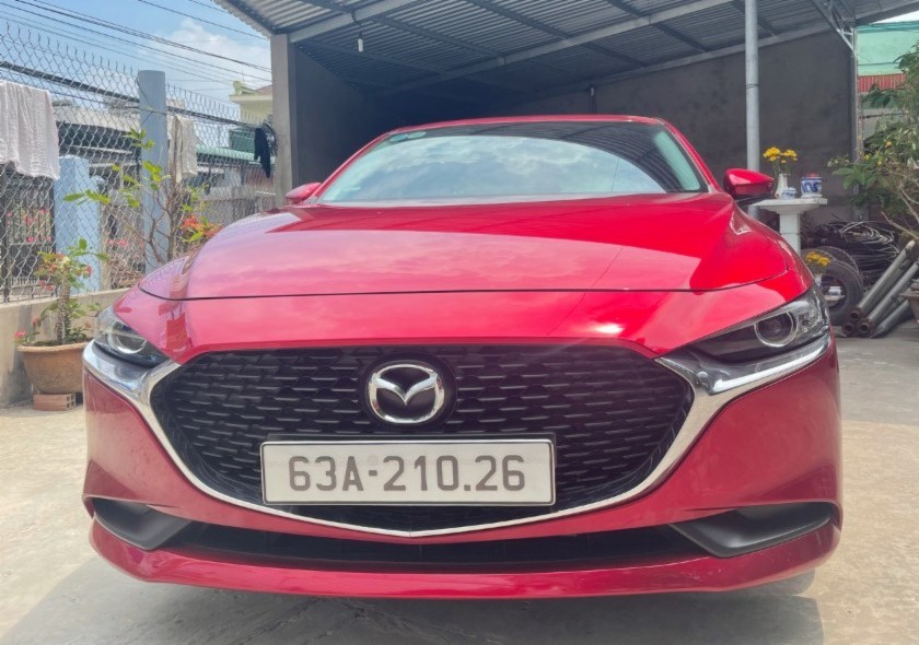 MAZDA 3 Deluxe 2022