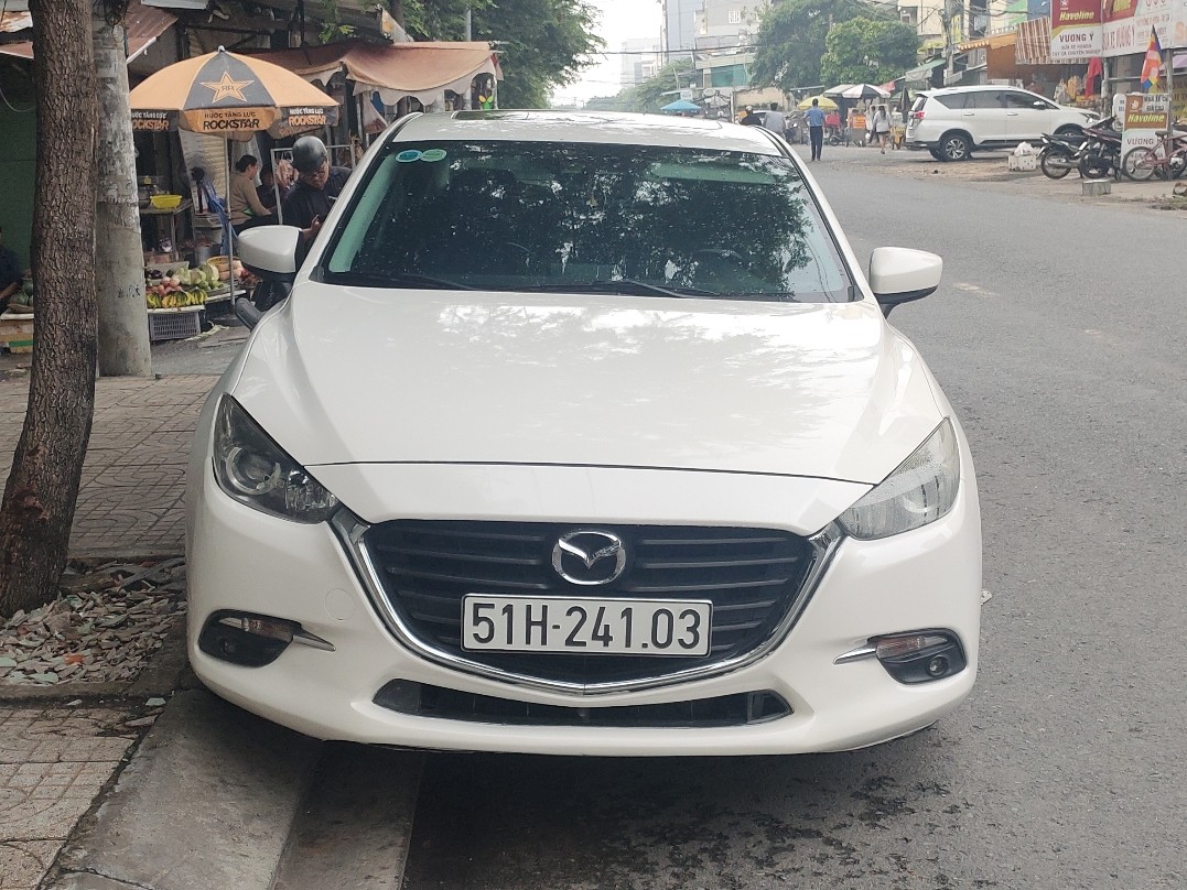 MAZDA 3 LUXURY 2019