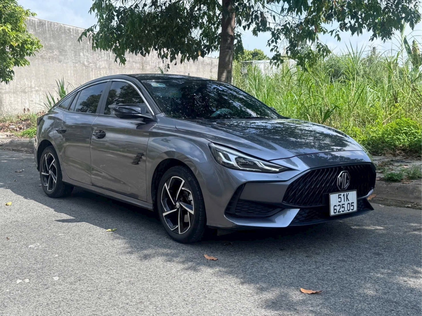 MG5 LUXURY 2023
