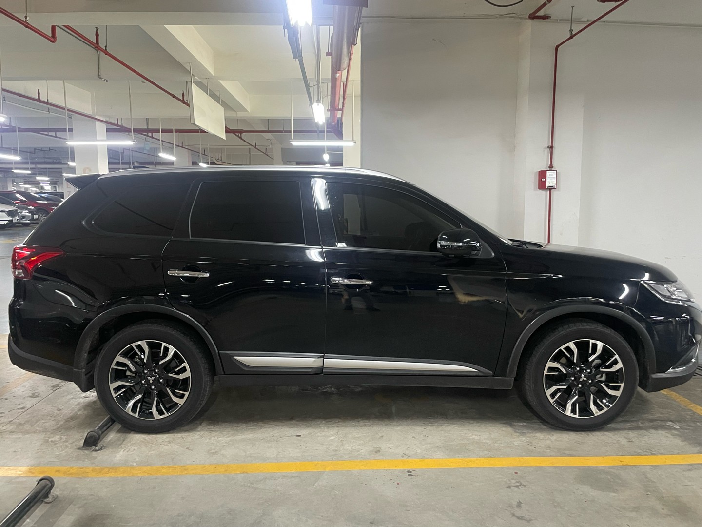MITSUBISHI OUTLANDER 2021