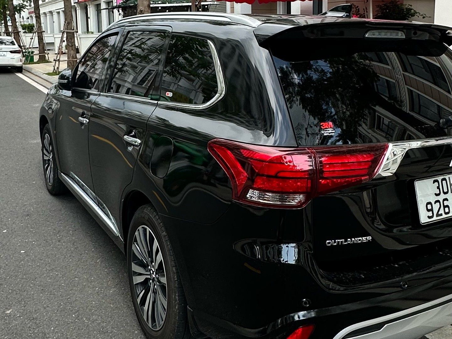 MITSUBISHI OUTLANDER 2022