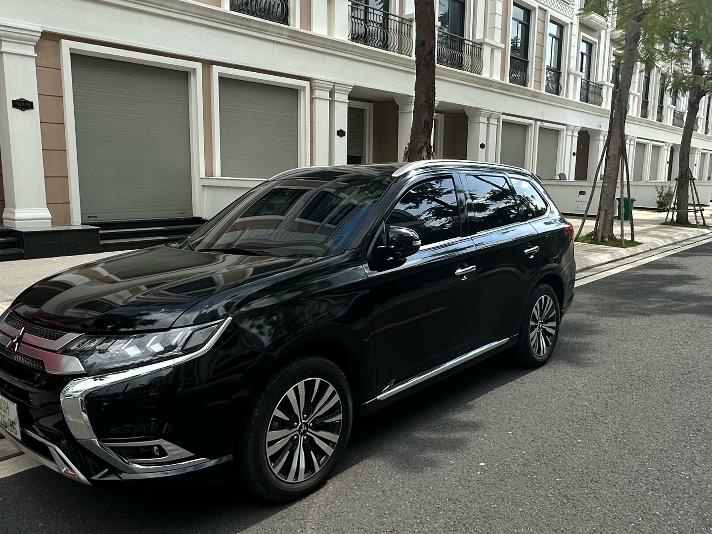 MITSUBISHI OUTLANDER 2022