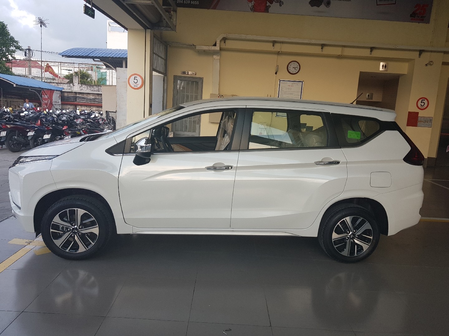 MITSUBISHI XPANDER 2019
