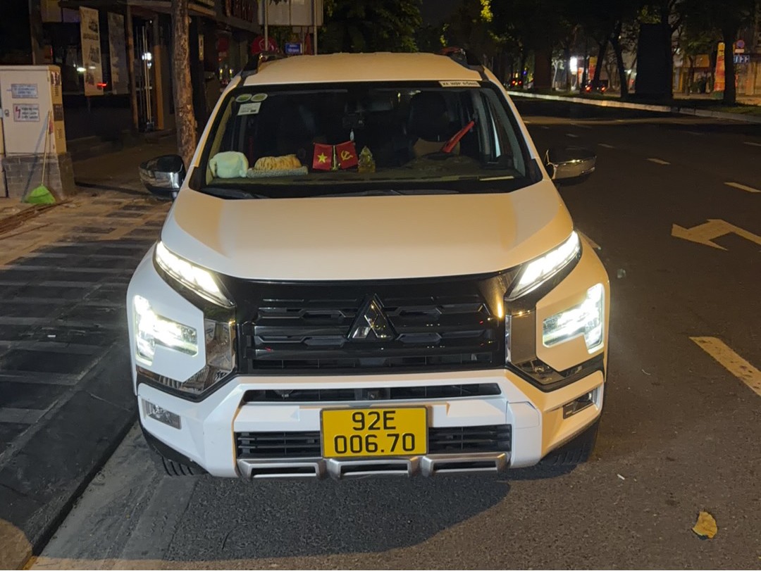 MITSUBISHI XPANDER CROSS 2023