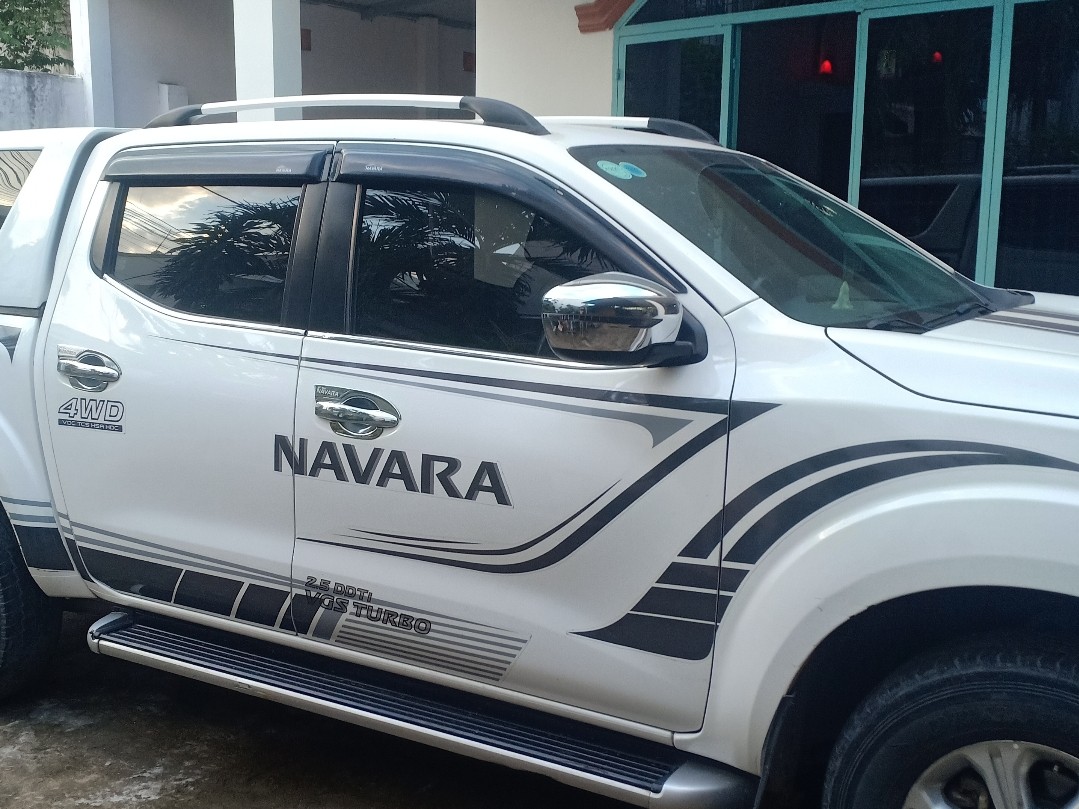 NISSAN NAVARA 4x4 2016