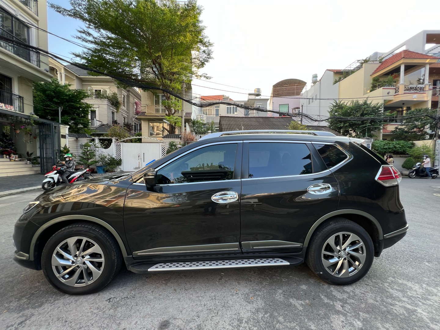 NISSAN X TRAIL 2018