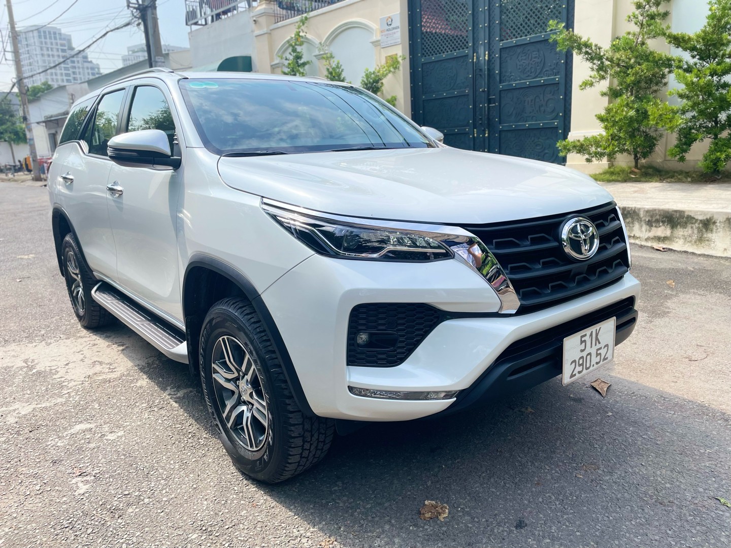 TOYOTA FORTUNER 2022