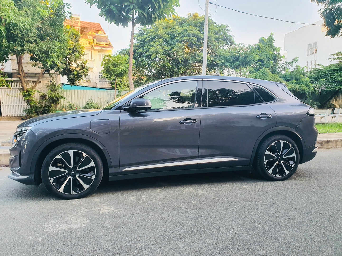 VINFAST VF8 PLUS 2022