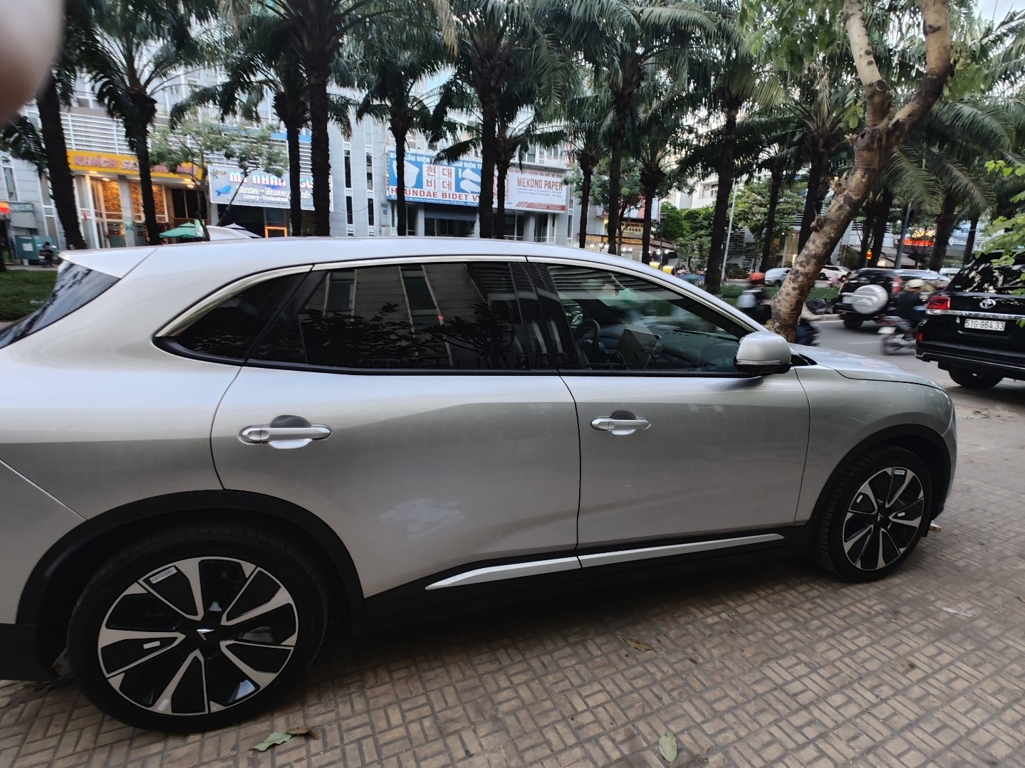 VINFAST VF8 PLUS 2023