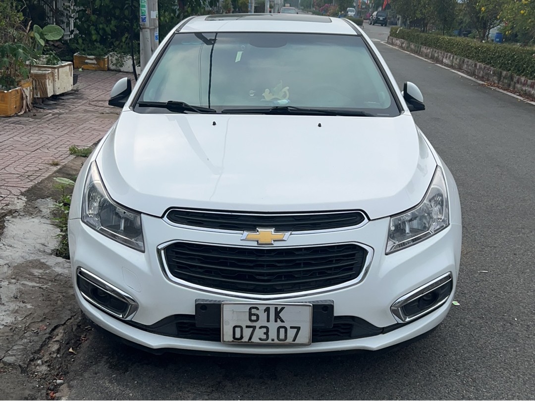 CHEVROLET CRUZE 2017