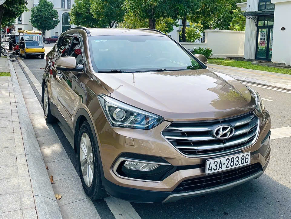 HYUNDAI SANTAFE 2017
