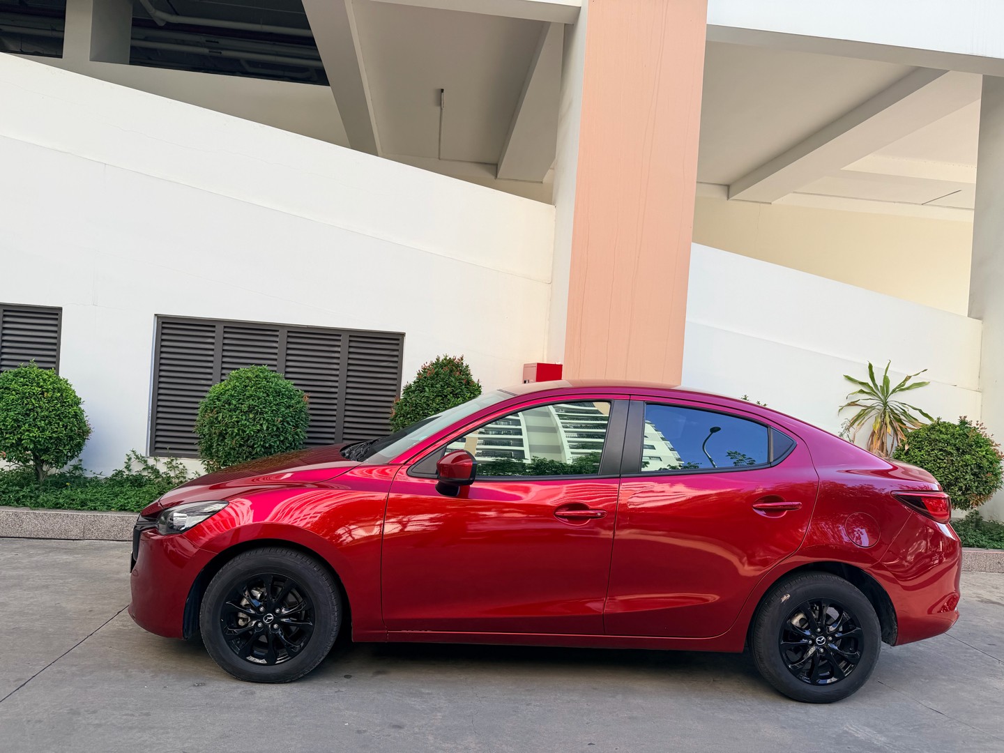 MAZDA 2 2025