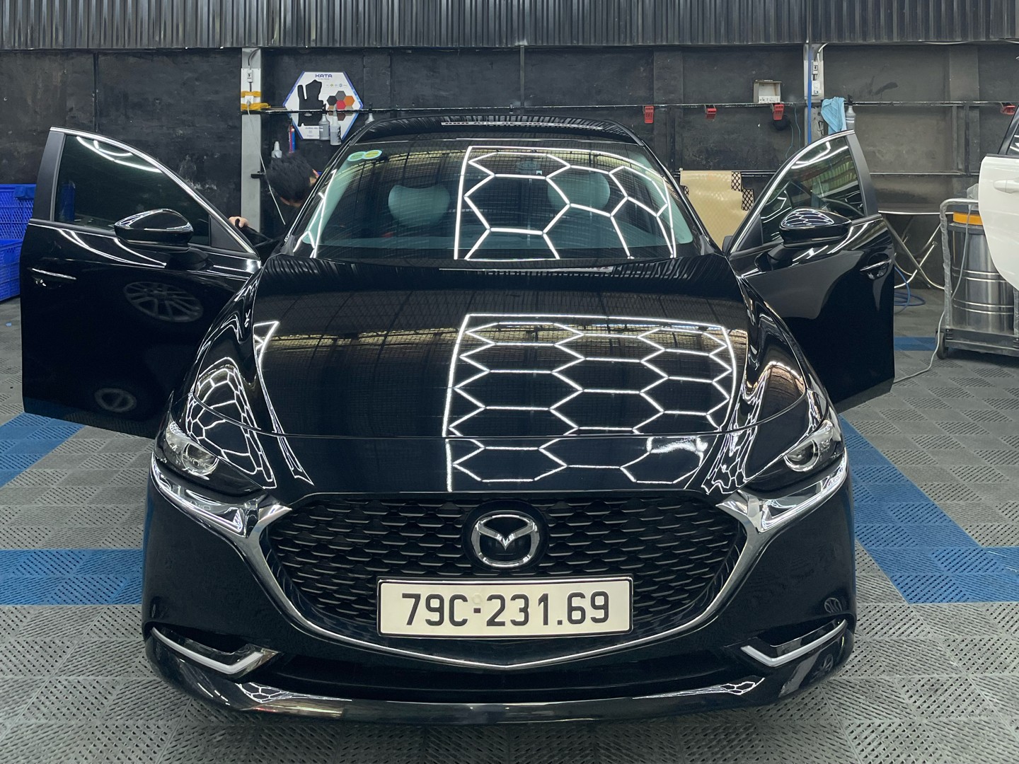MAZDA 3 LUXURY 2025