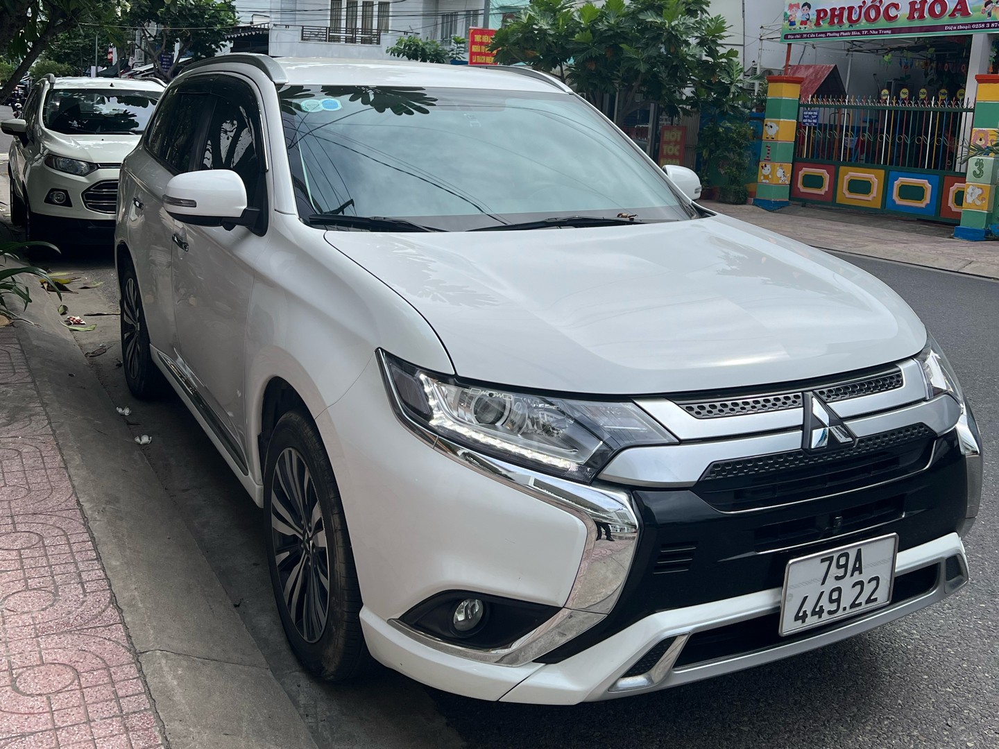 MITSUBISHI OUTLANDER 2022