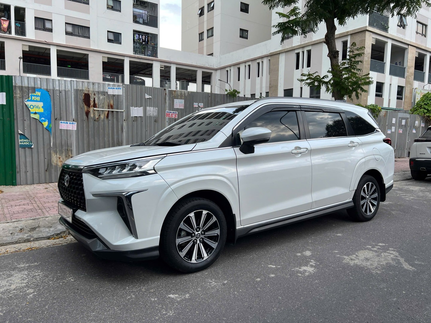 TOYOTA VELOZ CROSS 2023