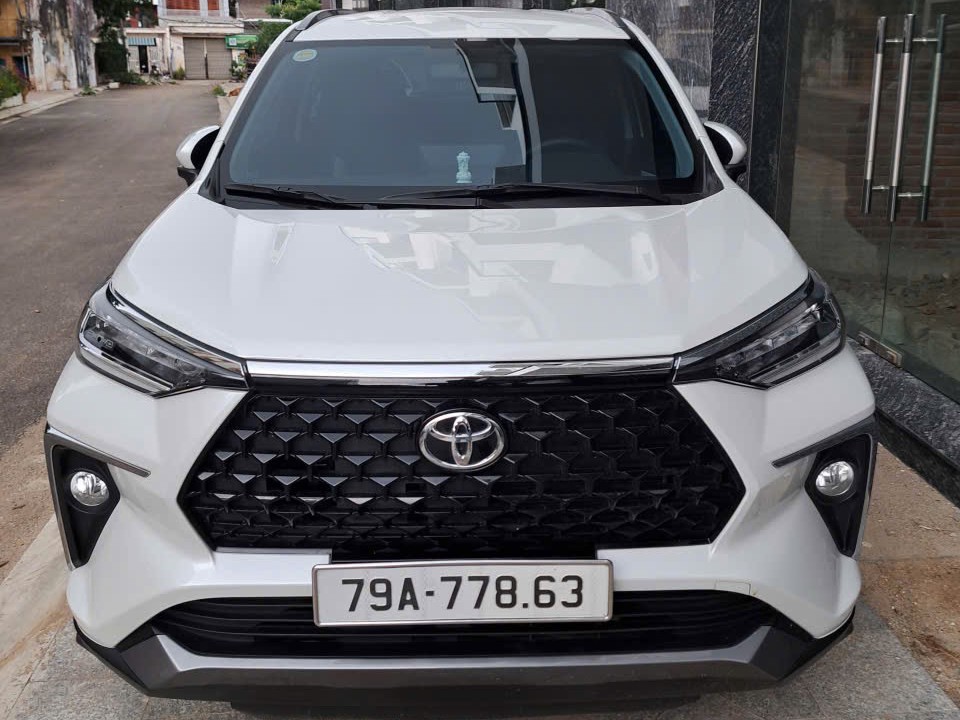 TOYOTA VELOZ CROSS 2026