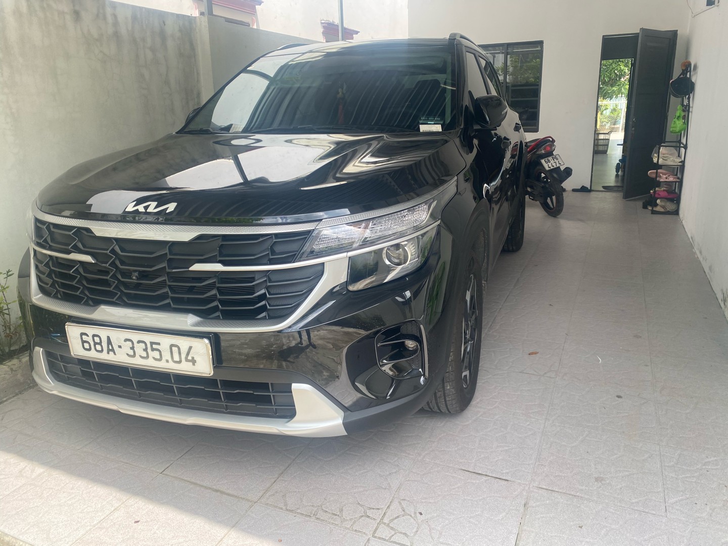 KIA SELTOS DELUXE 2024