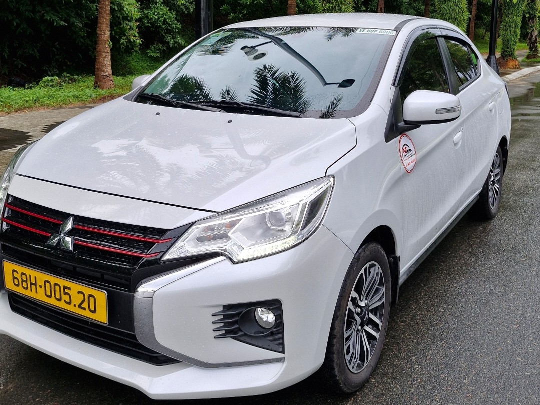MITSUBISHI ATTRAGE 2024
