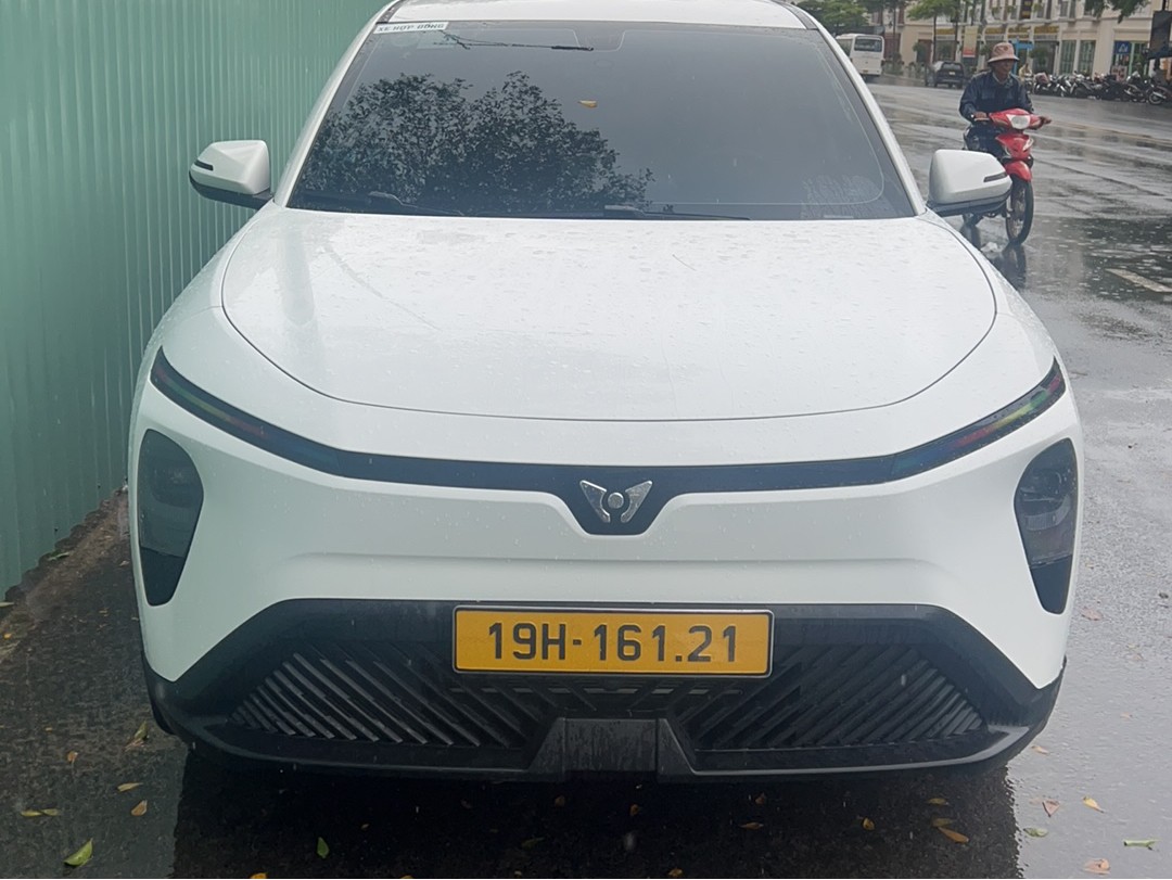VINFAST LIMO GREEN 2026
